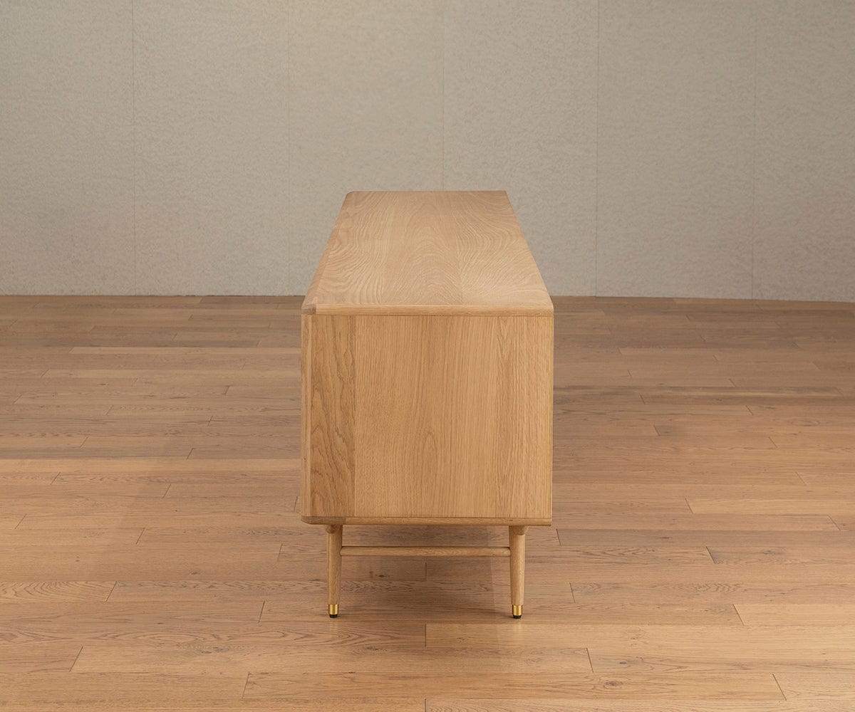Hendrick 79 Media Stand II  - White Oak