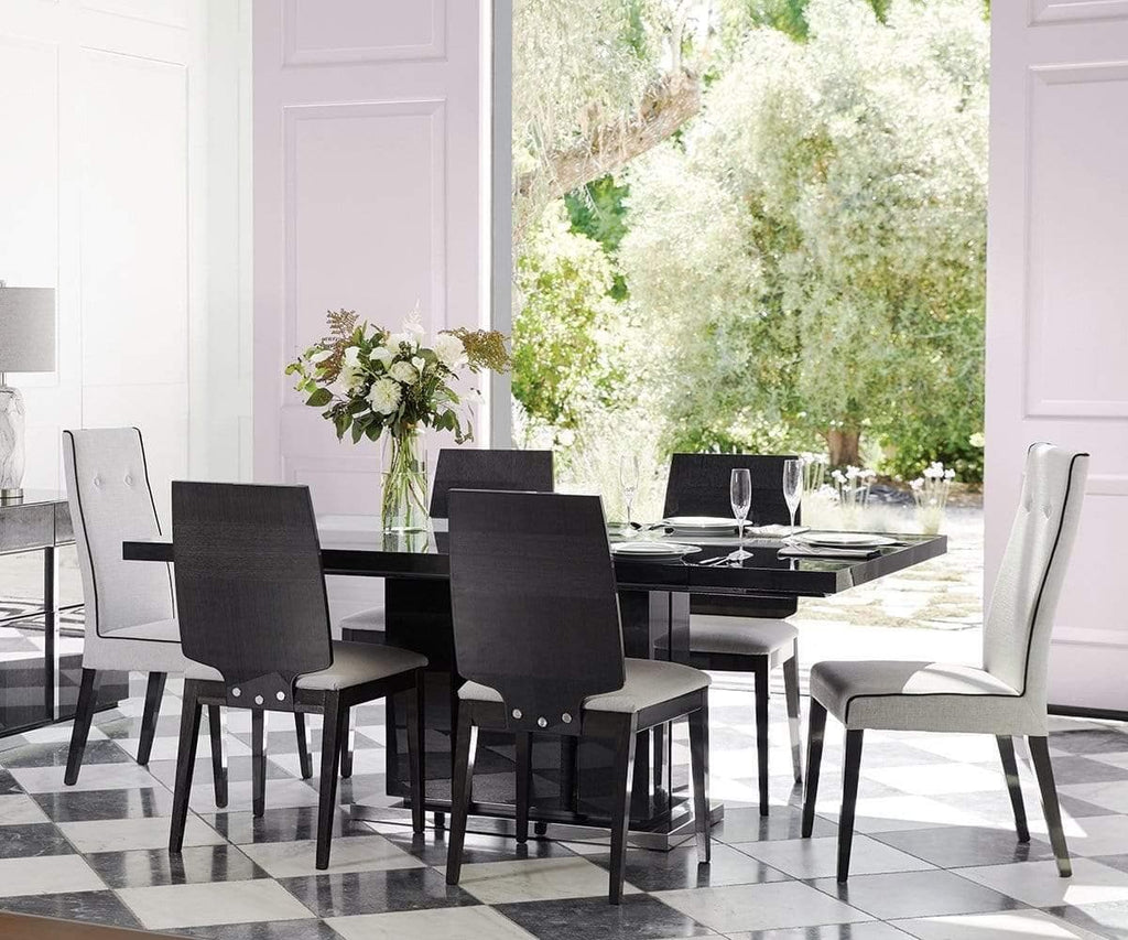 Mondiana Extension Dining Table