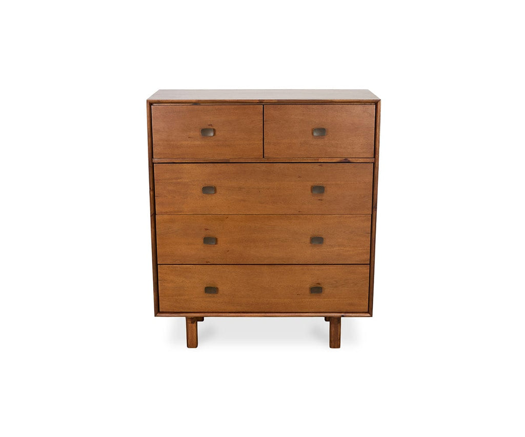 Leevi High Chest
