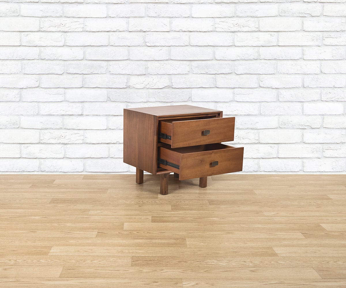 Leevi Nightstand